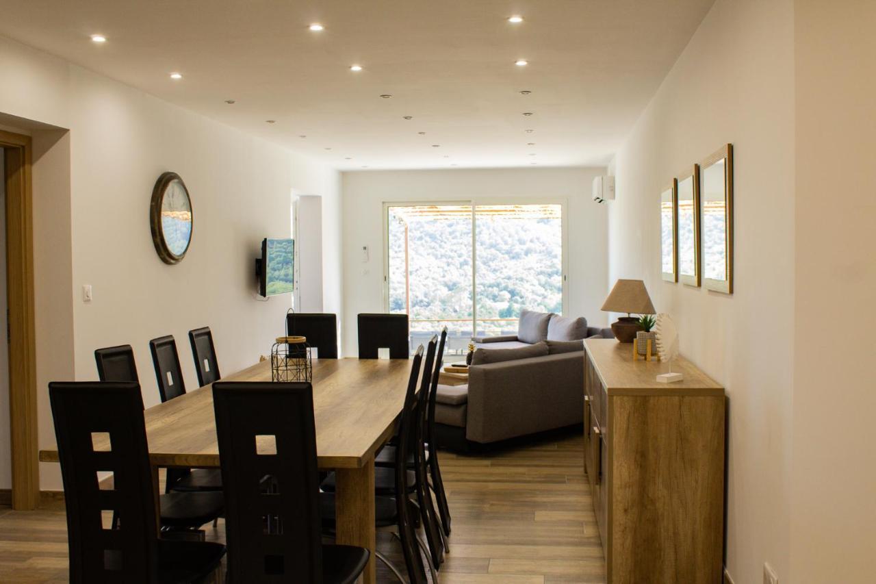 Apiculteur Apartment